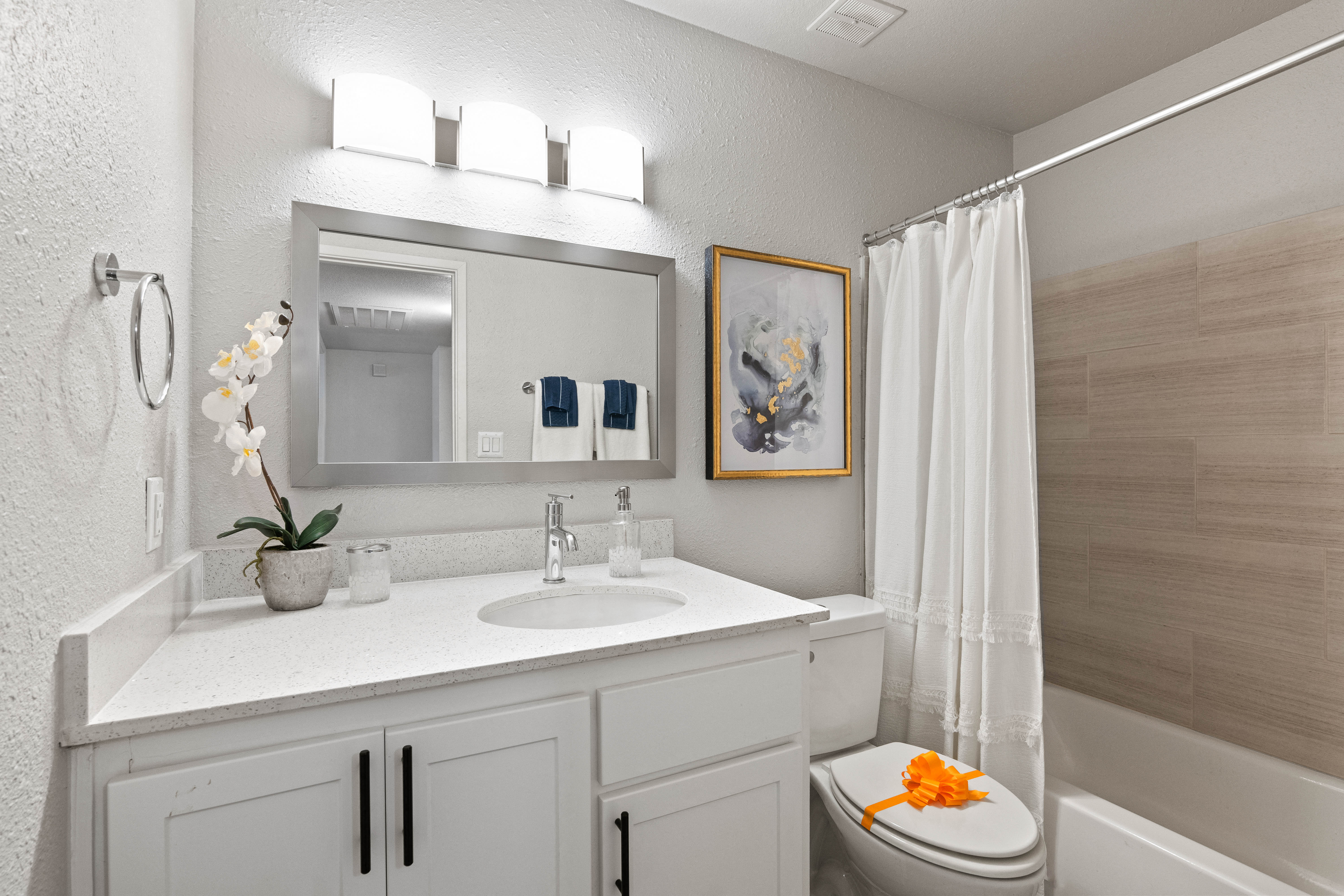 Delano Apartments Image 24